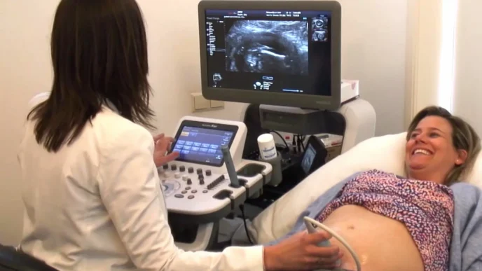 Control de embarazo con técnico en obstetricia.