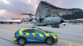 Un avión Atlas C1 de la RAF en Gibraltar en apoyo de la Operación Newcombe.