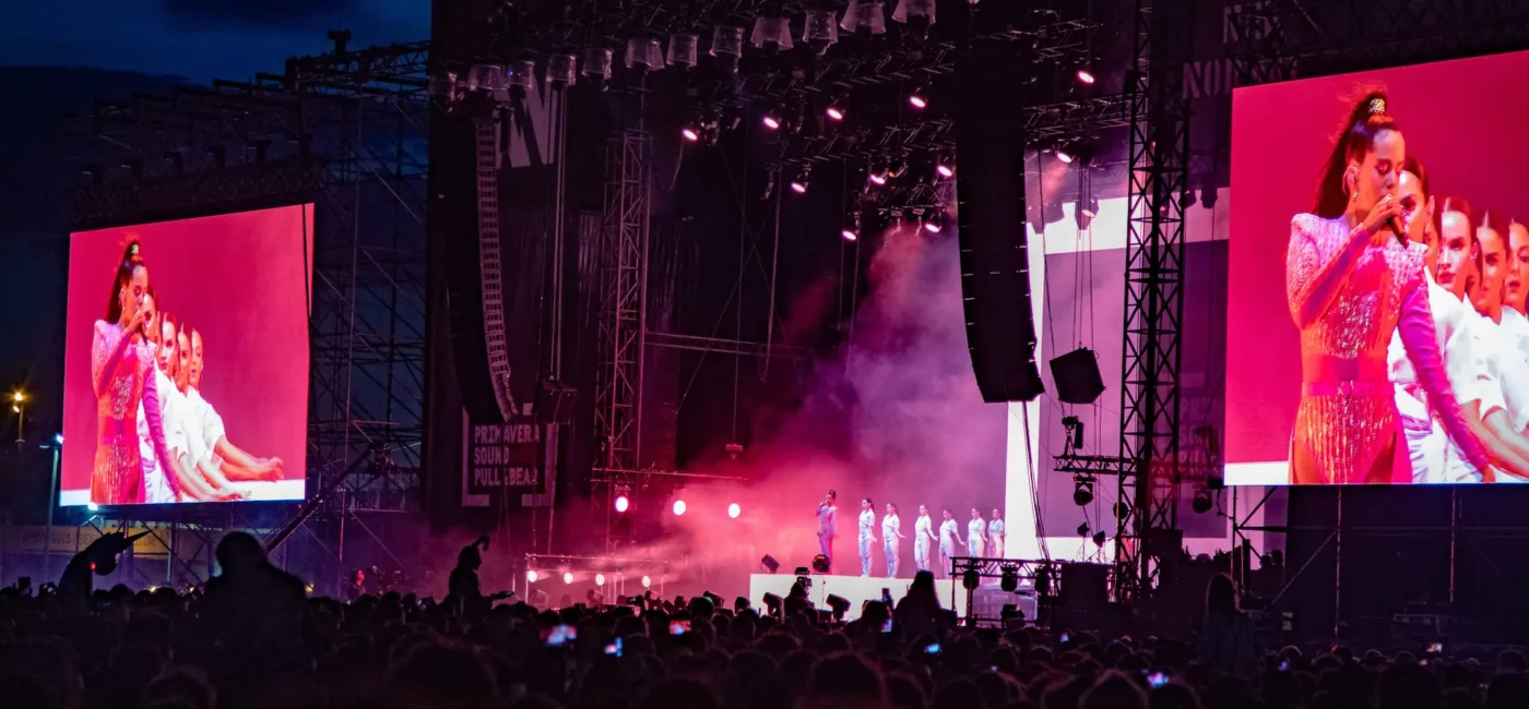 Rosalia performing at Primavera Sound 2019.