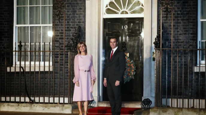 Spain Prime Minister Pedro Sánchez and his wife Begoña Gómez Fernández arrived at 10 Downing Street