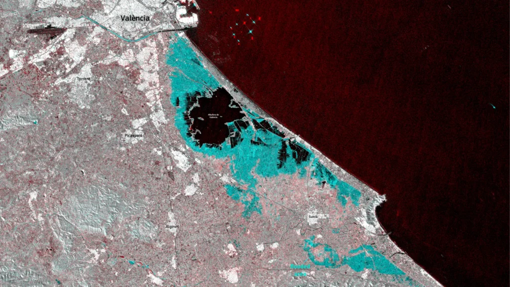 This Copernicus Sentinel-1 image, acquired on 31 October 2024, shows in blue tones the flooded areas in the area south of Valencia.