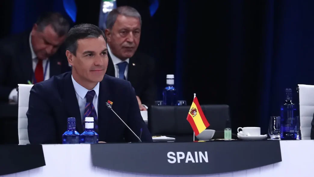 Pedro Sánchez participates in the NATO Summit (first day)